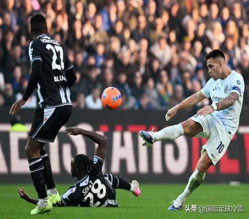 武磊帽子戏,法助力上海,海港,足球比分,足球直播,足球比分直播,球探体育