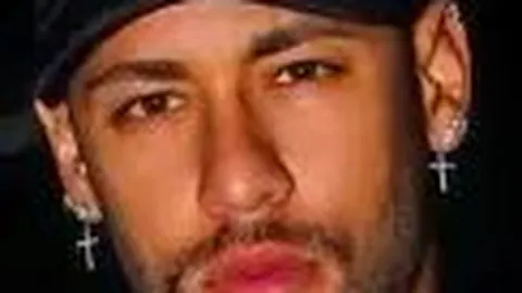 老鹰以35分逆转胜76人，终结雄鹿七连胜辉煌